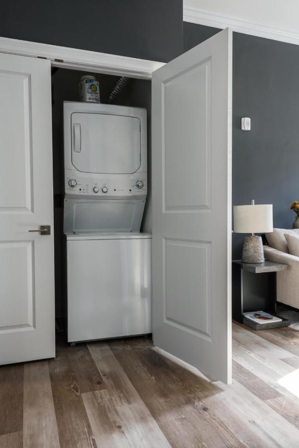 Revived Lf Square 1Br With Rooftop By Zencity Saint Louis Esterno foto